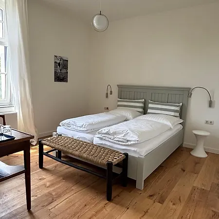 Apartment Alleehaus An Der Burg Kriegshoven *